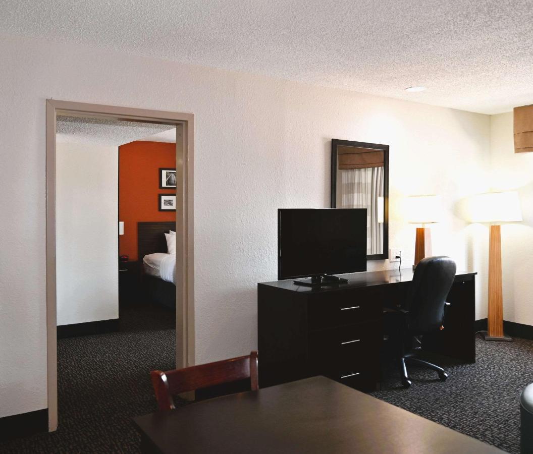 Sleep Inn & Suites Spring Lake - Fayetteville Near Fort Bragg Exteriér fotografie